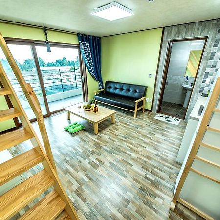 Villa Soborok Yoborok Seogwipo Habitación foto